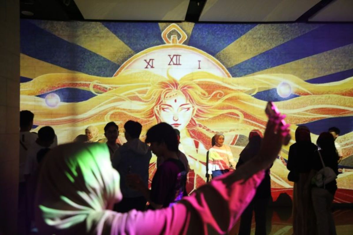 Pemkot Surabaya dan LZY Visual gelar pameran video mapping