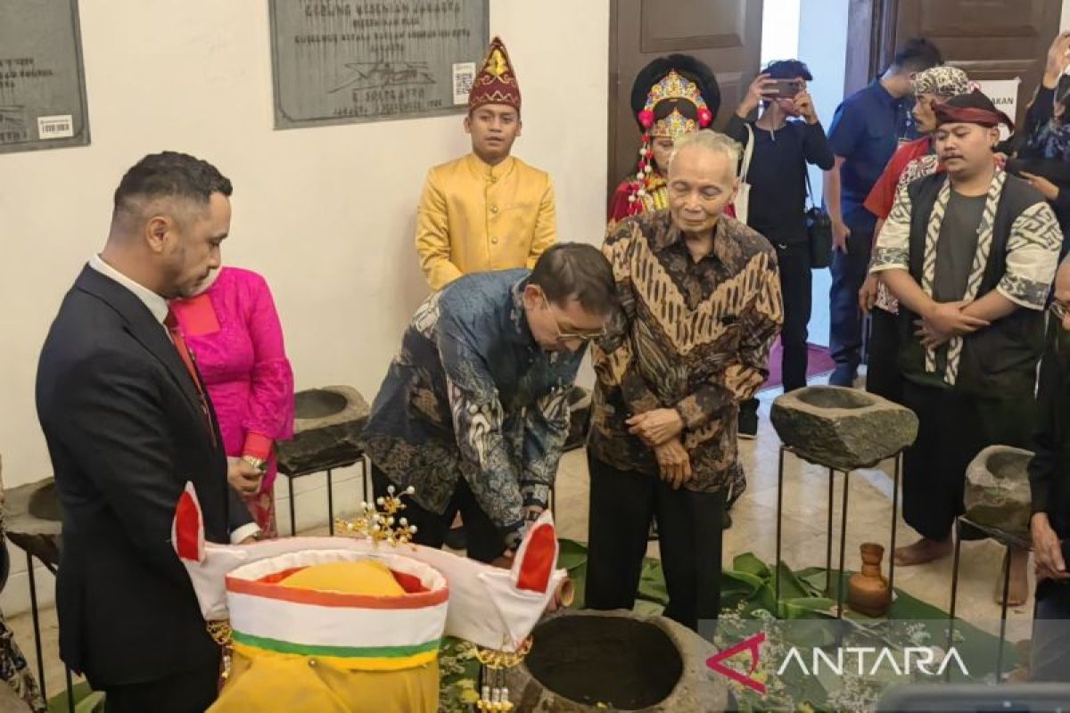 Buka Festival Budaya Panji, Fadli Zon singgung persatuan Nusantara