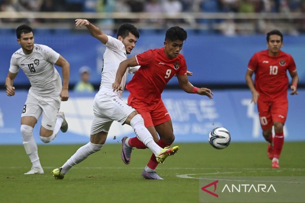 Piala Asia U-17:  Klasemen sementara Grup G, Indonesia posisi dua