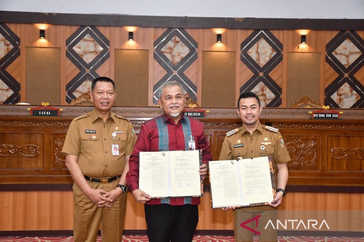 Pj Wako Pekanbaru ajak pegawai manfaatkan layanan Tabungan Haji dan Kurban BRK Syariah