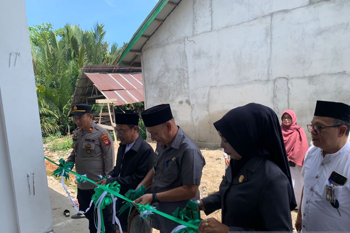 Hari Santri, Pemkab Bengkayang resmikan ponpes Baitul Mubarok