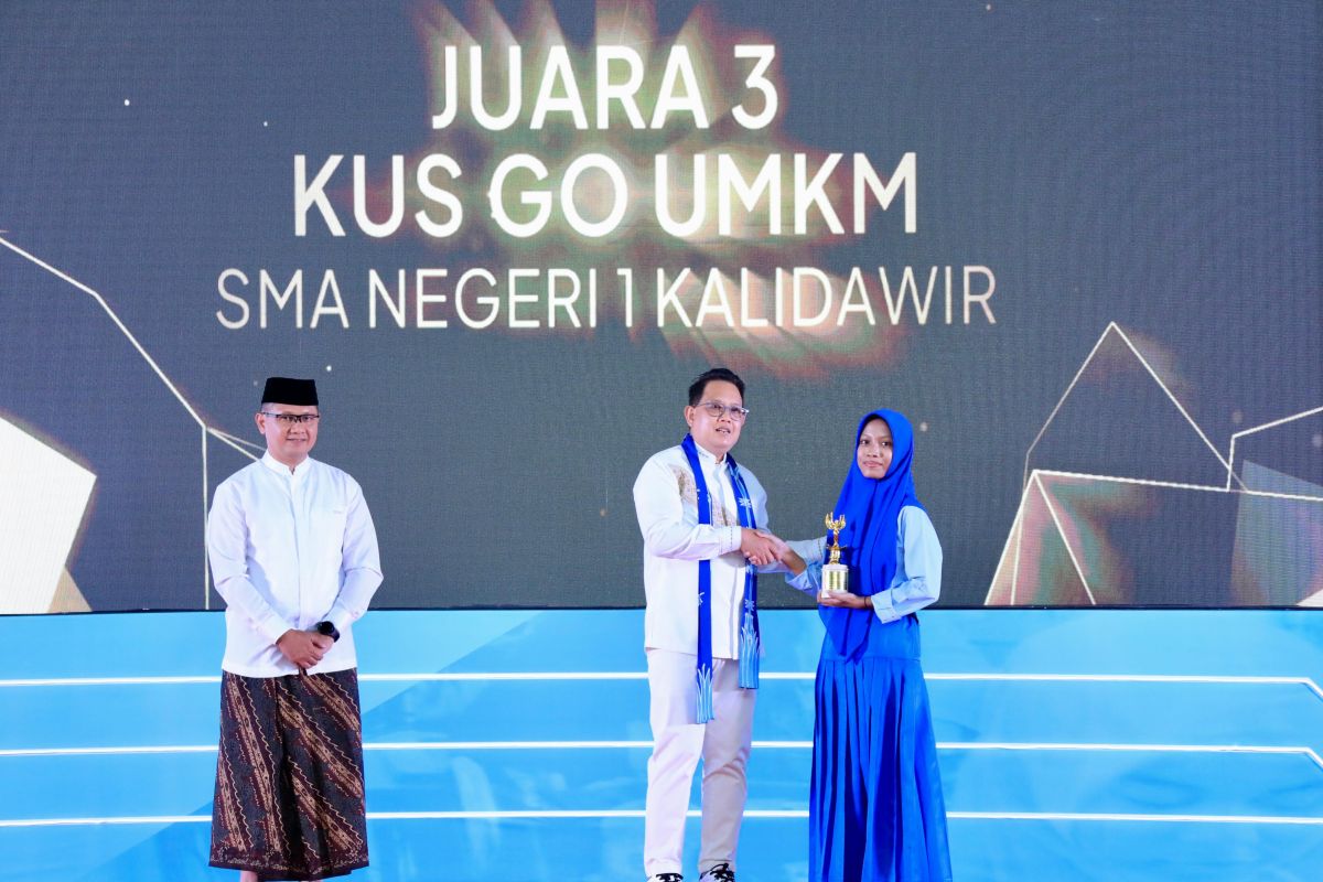 Pj Gubernur Jatim apresiasi kegiatan Milenial Entrepreneur Awards 2024