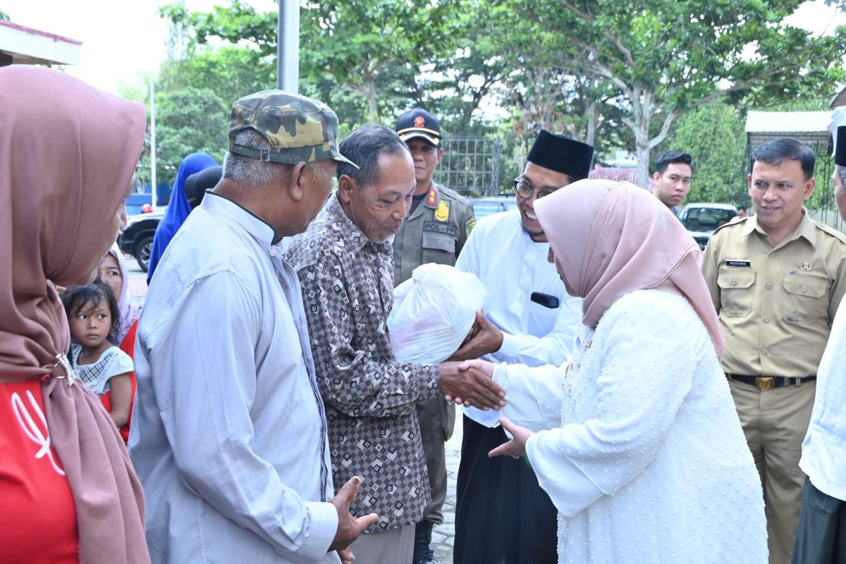 Trenggalek giatkan operasi pasar antisipasi lonjakan harga sembako