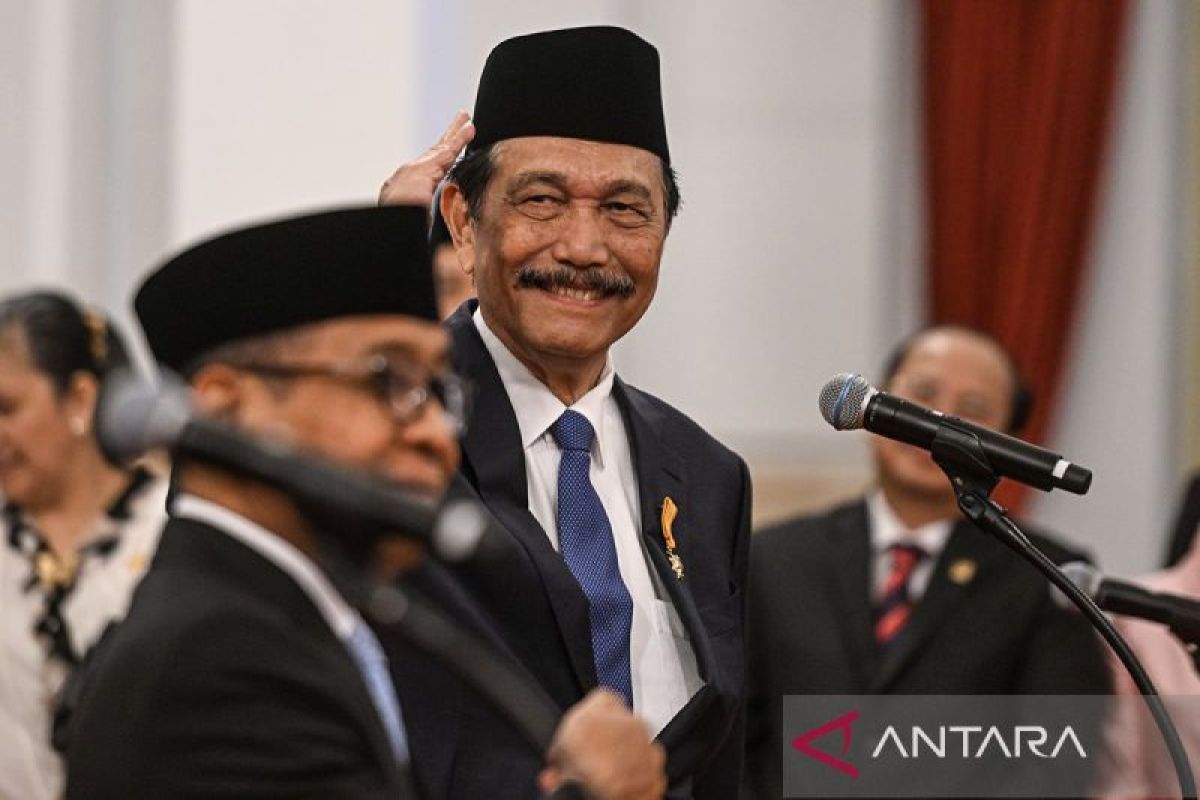 Profil Luhut Binsar Pandjaitan, pengemban dua jabatan dari Prabowo