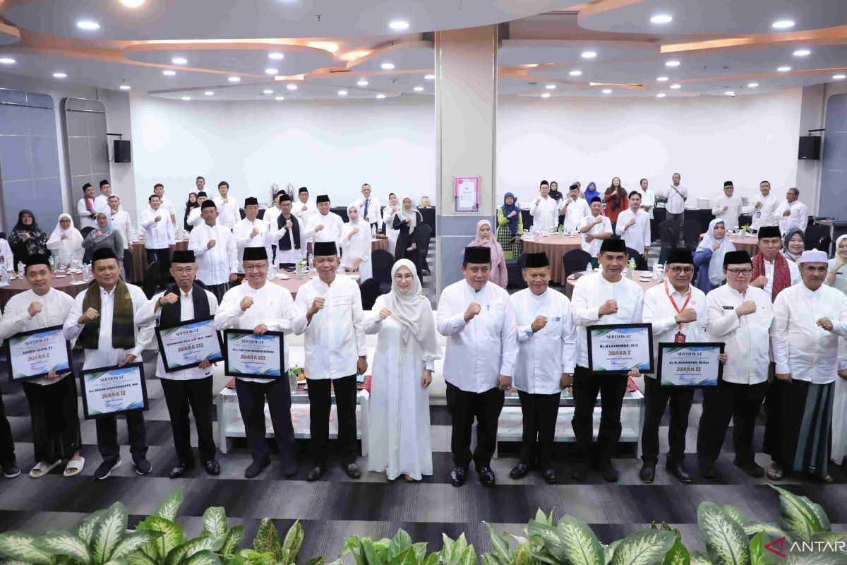 12 ASN Kabupaten Bekasi dapat penghargaan atas inovasi