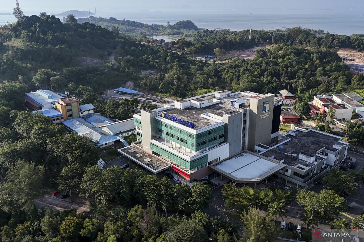 Indonesia to establish six new SEZs, including global halal hub