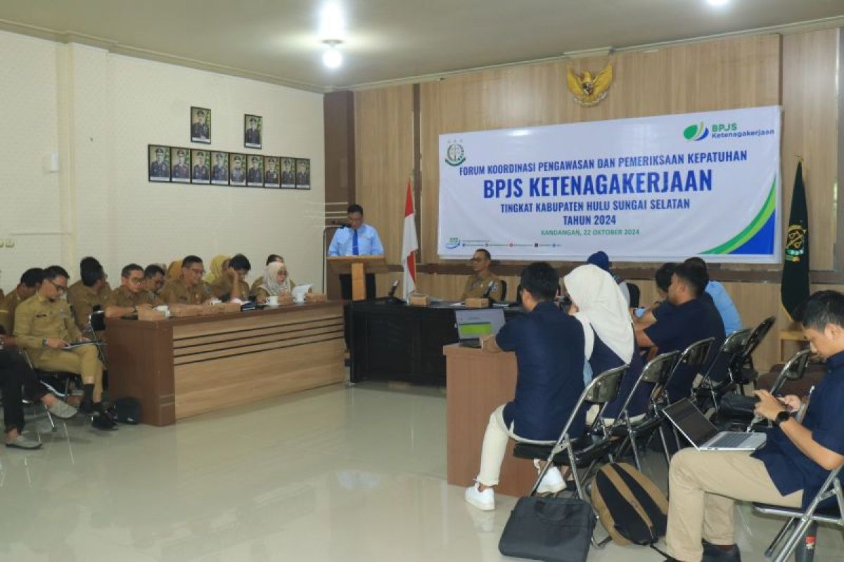 Sekda HSS hadiri pertemuan Forum Koordinasi Pengawasan BPJS Ketenagakerjaaan