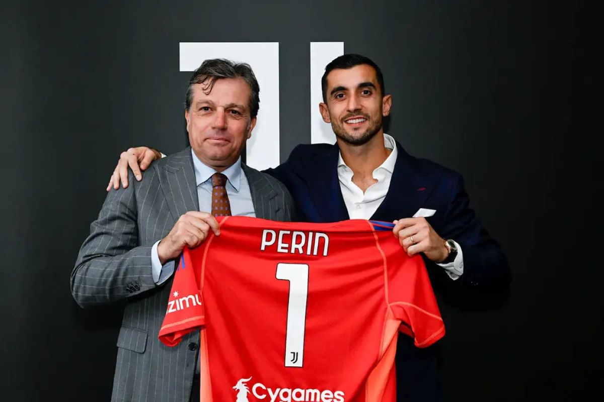 Juventus perpanjang kontrak Mattia Perin hingga 2027