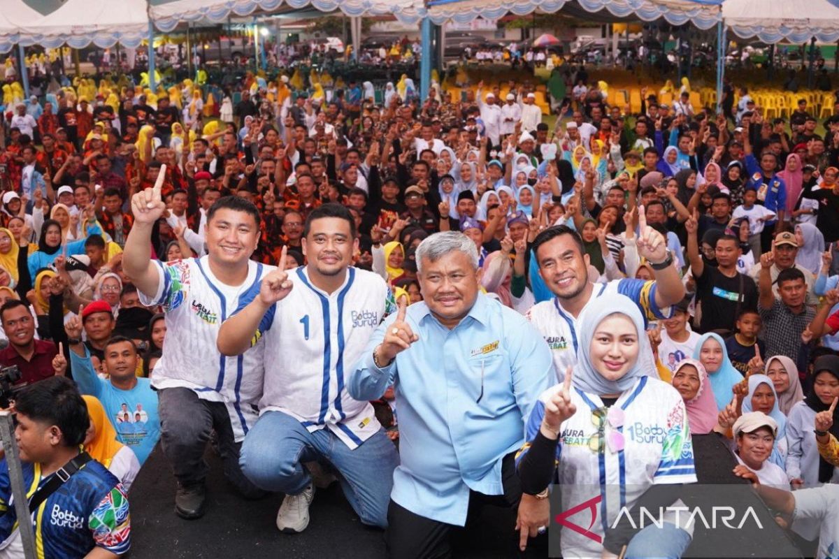 Tiga cabup dan cawabup Labuhanbatu deklarasi menangkan Bobby-Surya