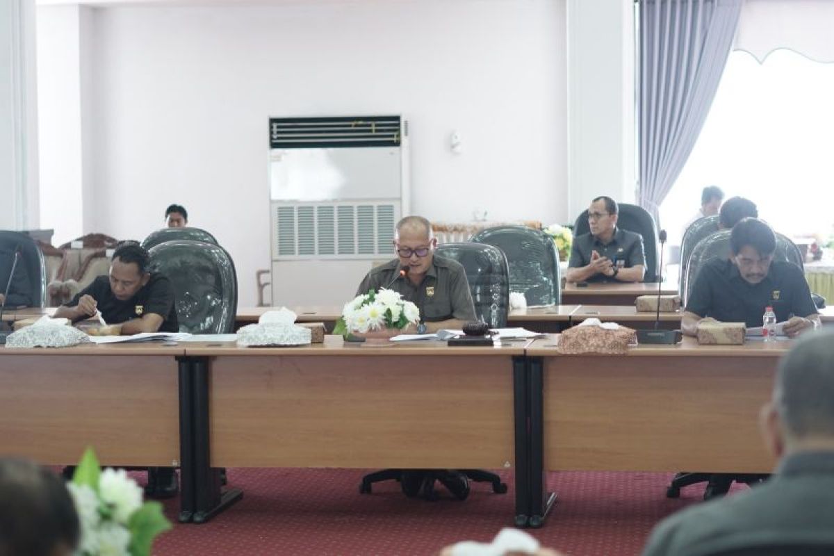 DPRD HSS  setujui penyempurnaan Raperda APBD-P 2024 sesuai evaluasi gubernur