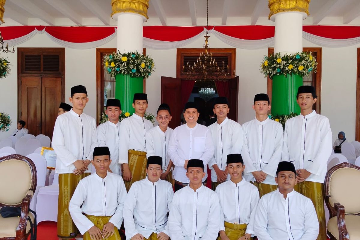 Sekretaris OPOP dianugerahi Tokoh Penggerak Ekonomi Pesantren