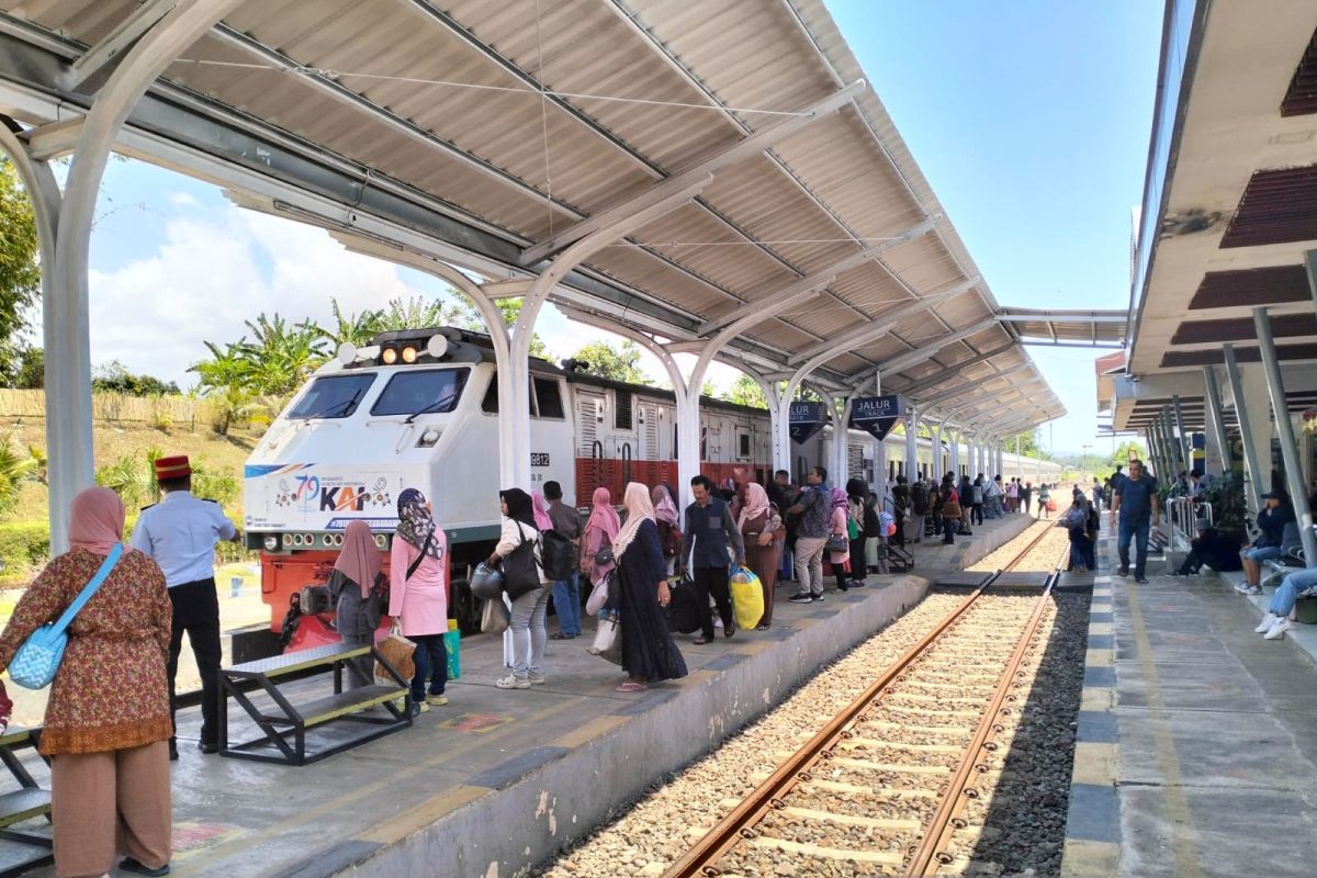 KAI Daop 9 Jember dukung pagelaran Gandrung Sewu Banyuwangi