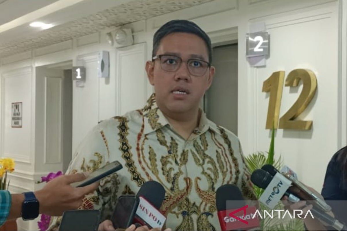 Politisi Golkar sebut partainya dapat 8 kursi menteri dari lobi Bahlil