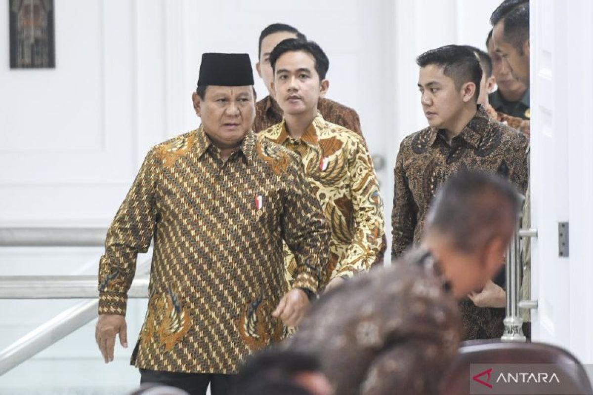 Jajaran menteri dan wamen berangkat ke Magelang siang ni