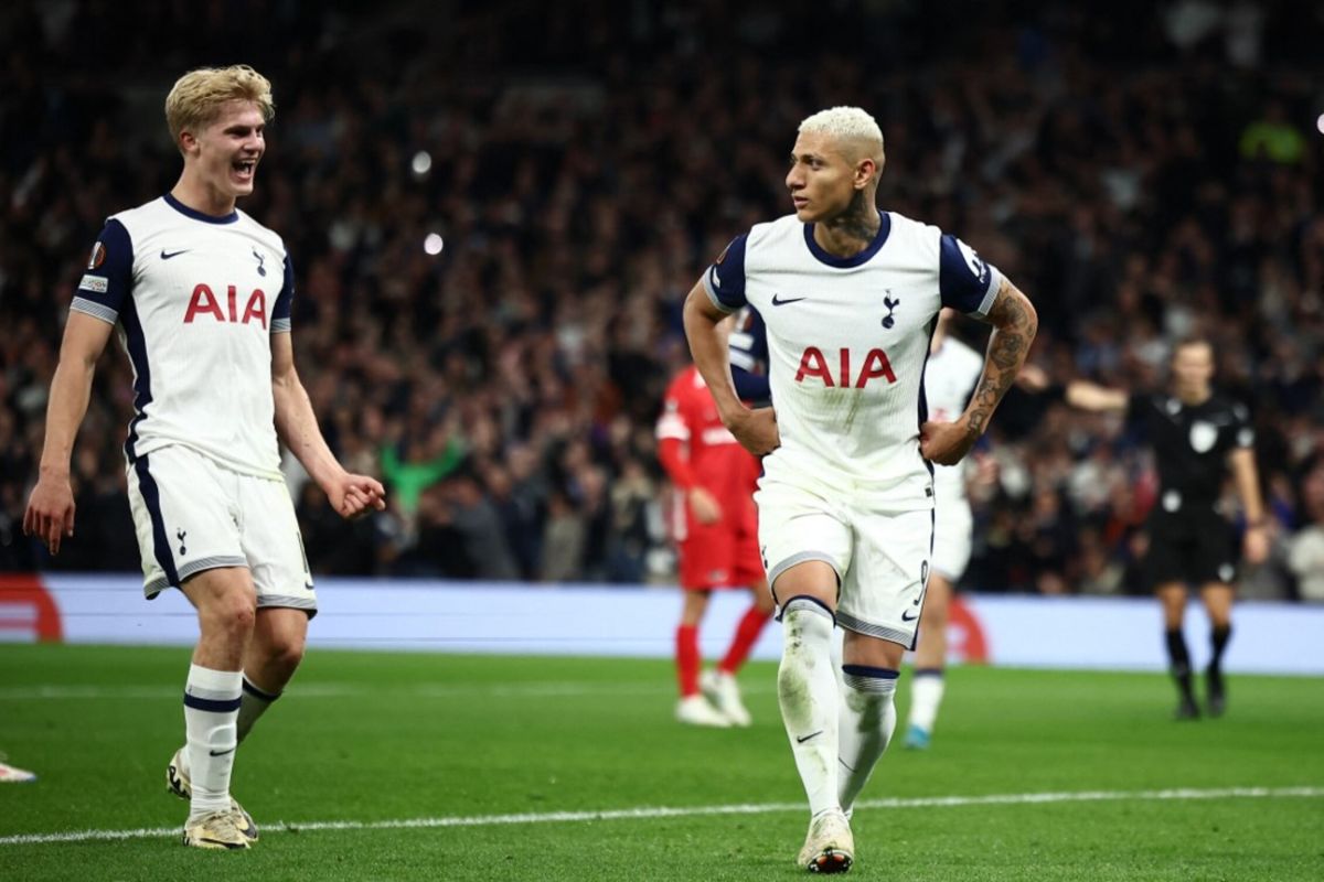 Tottenham lanjutkan tren kemenangan dengan kalahkan AZ Alkmaar 1-0