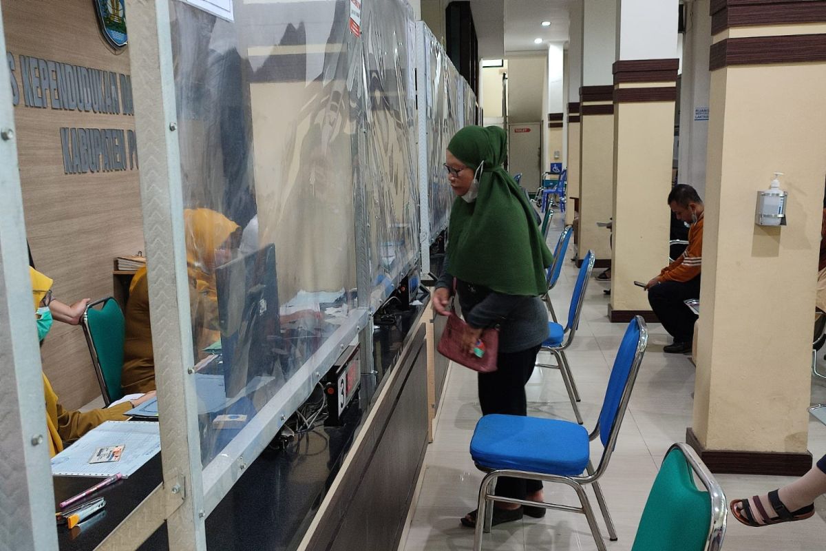 Disdukcapil Ponorogo giatkan perekaman KTP elektronik pemilih pemula