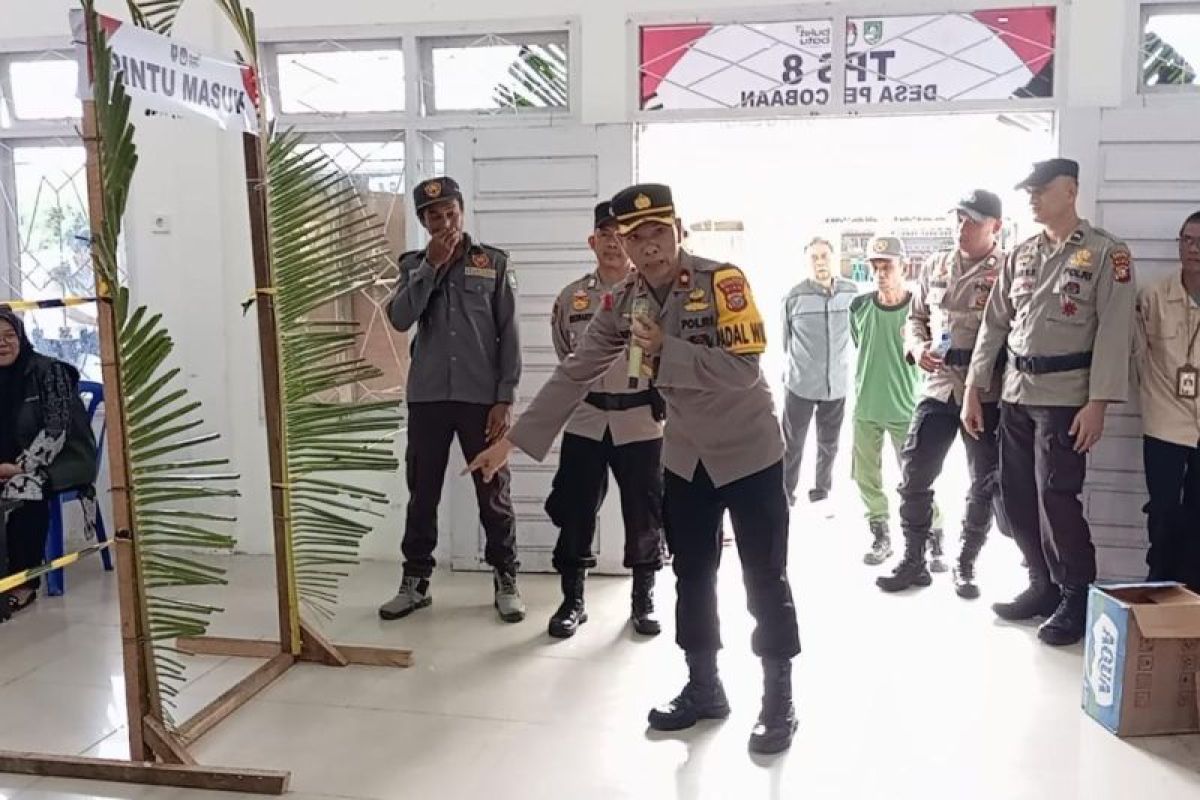 Kapolsek Bukit Batu minta penyelenggara pilkada tingkatkan kemampuan