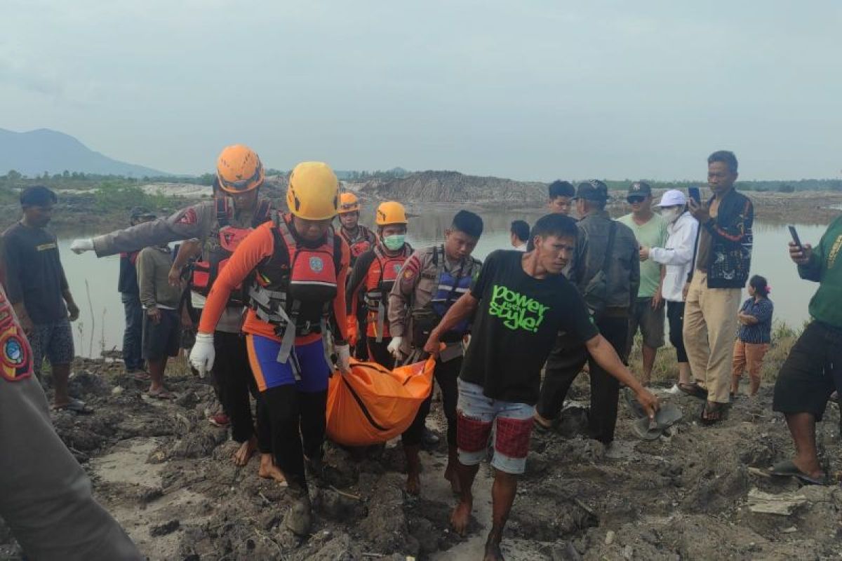 Tim SAR gabungan evakuasi penambang timah korban diserang buaya