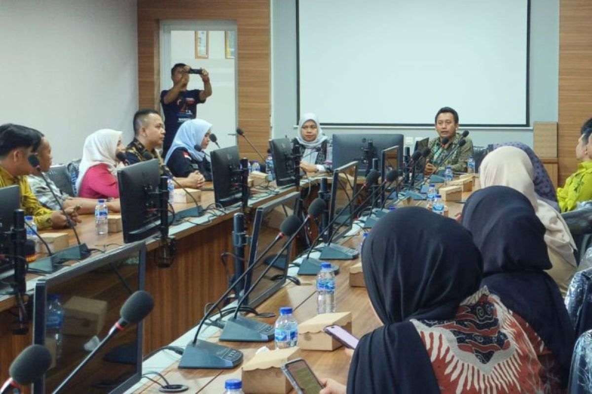 KPAI gelar pertemuan dengan Pemda terkait guru honorer Konsel