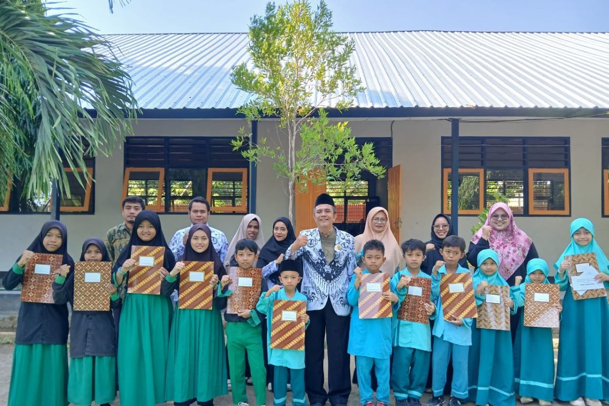 Siswa-siswi SD Muhammadiyah Lalu Akang Zainuddin Sumbawa ukir prestasi