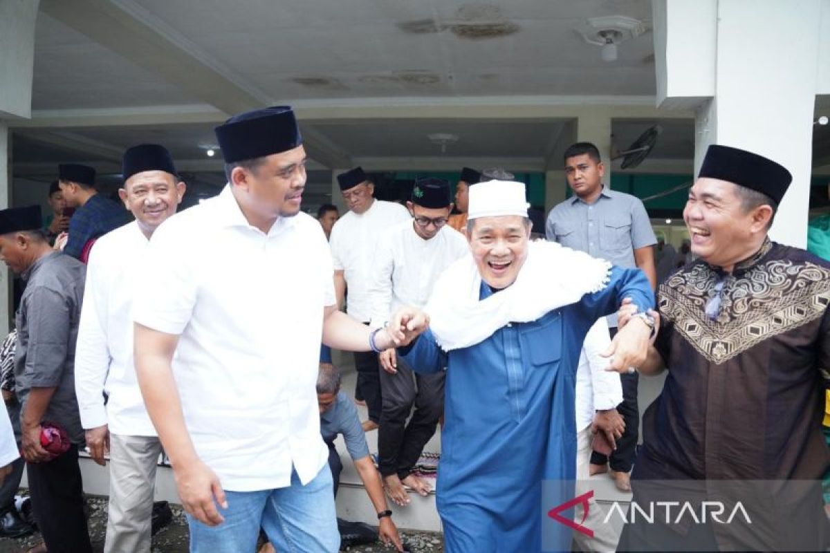 Di Ponpes Ulumul Qur'an Stabat, Bobby mohon doa keberkahan