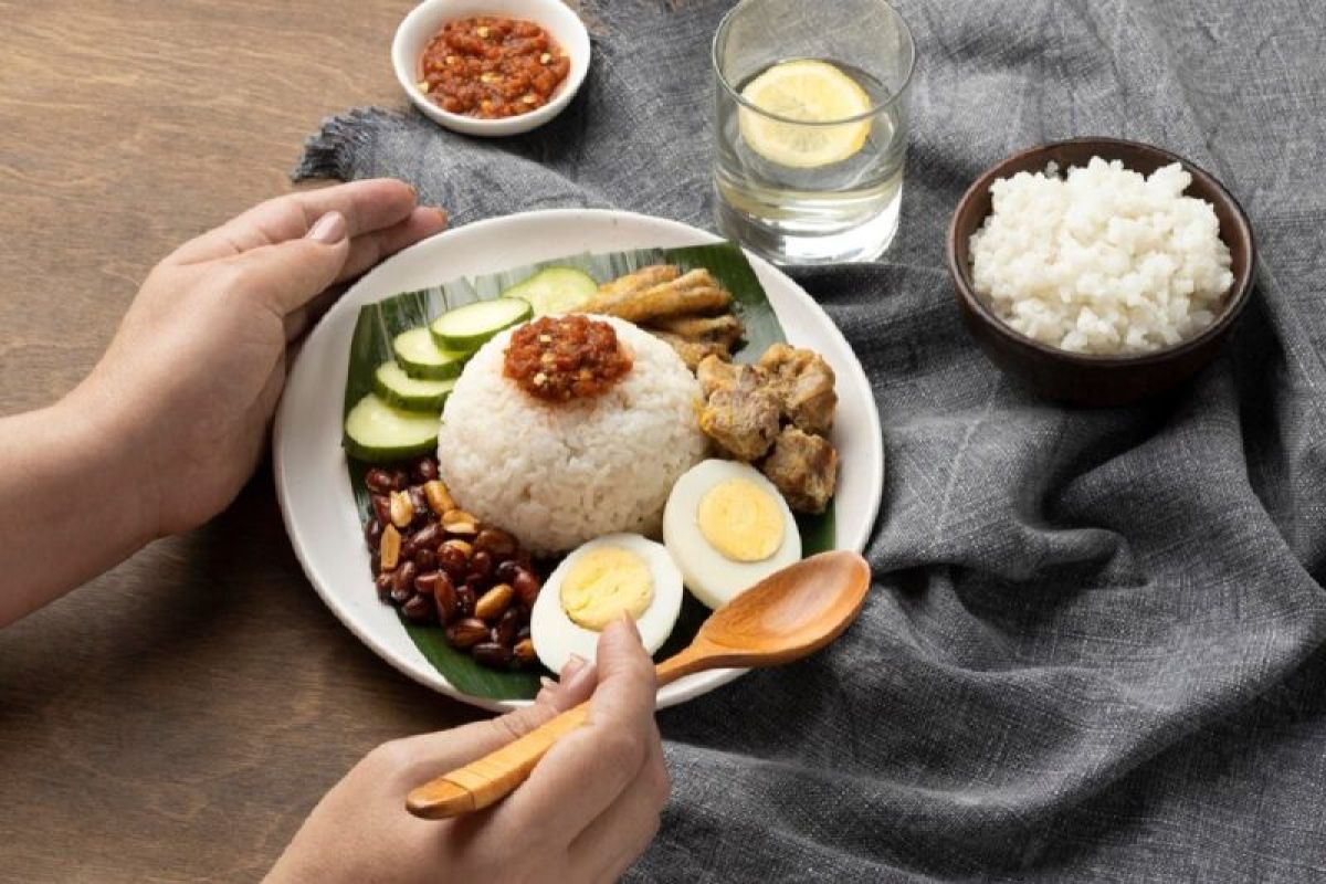 Organisasi Kesehatan PAFI bagikan manfaat sarapan pagi sebelum memulai beraktivitas