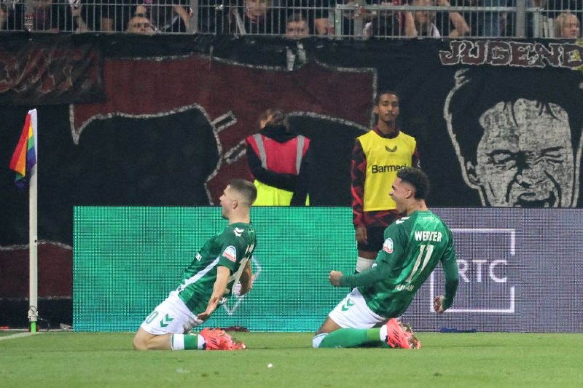 Kebobolan gol menit akhir, Bayer Leverkusen diimbangi Werder Bremen 2-2