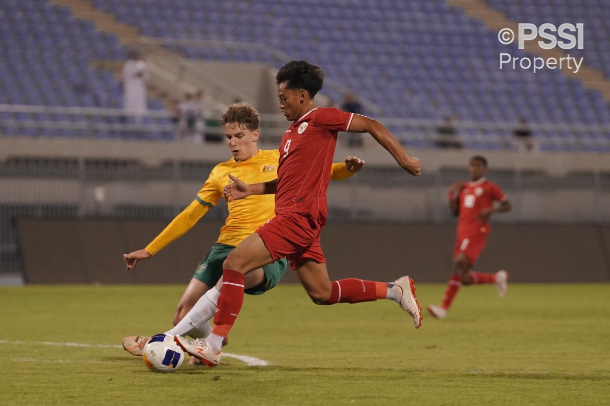 Timnas Indonesia lolos ke Piala Asia U-17 2025 setelah imbang  tanpa gol lawan Australia