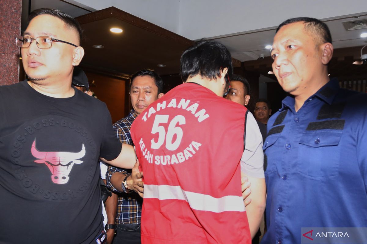 Terpopuler, Ronald Tannur ditangkap hingga debat Pilkada Jakarta 2024