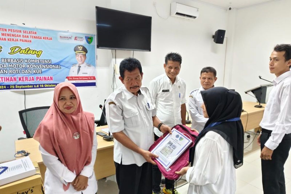 Dinas Koperasi Usaha Kecil Menengah dan Tenaga Kerja Pesisir Selatan gelar pelatihan Gelombang IV