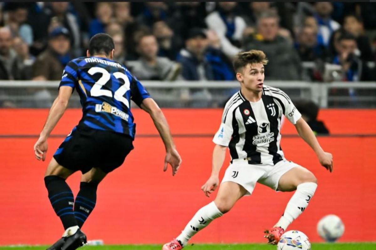 Laga Inter Milan vs Juventus berakhir imbang 4 - 4