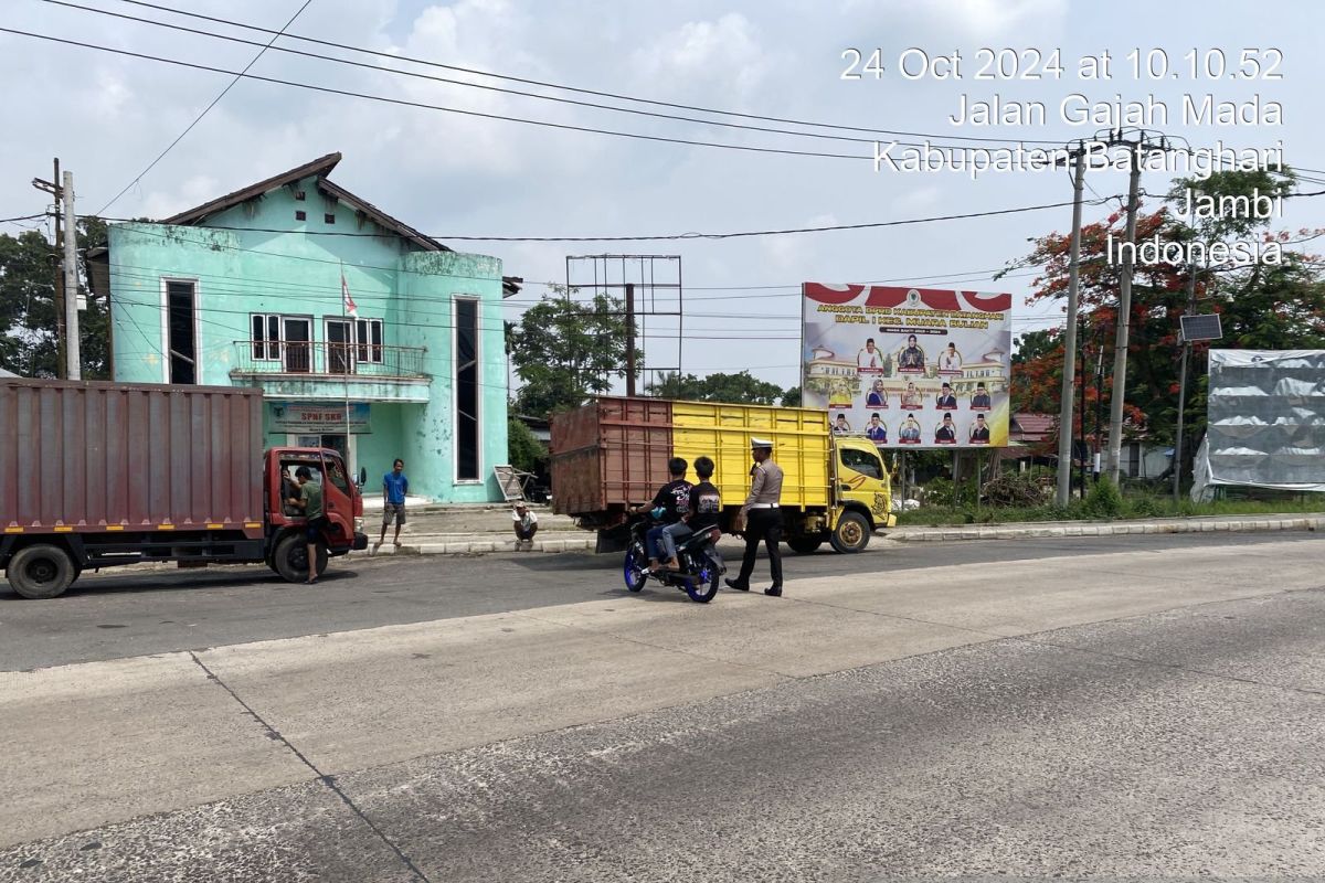 Satlantas Polres Batanghari keluarkan 300 surat tilang