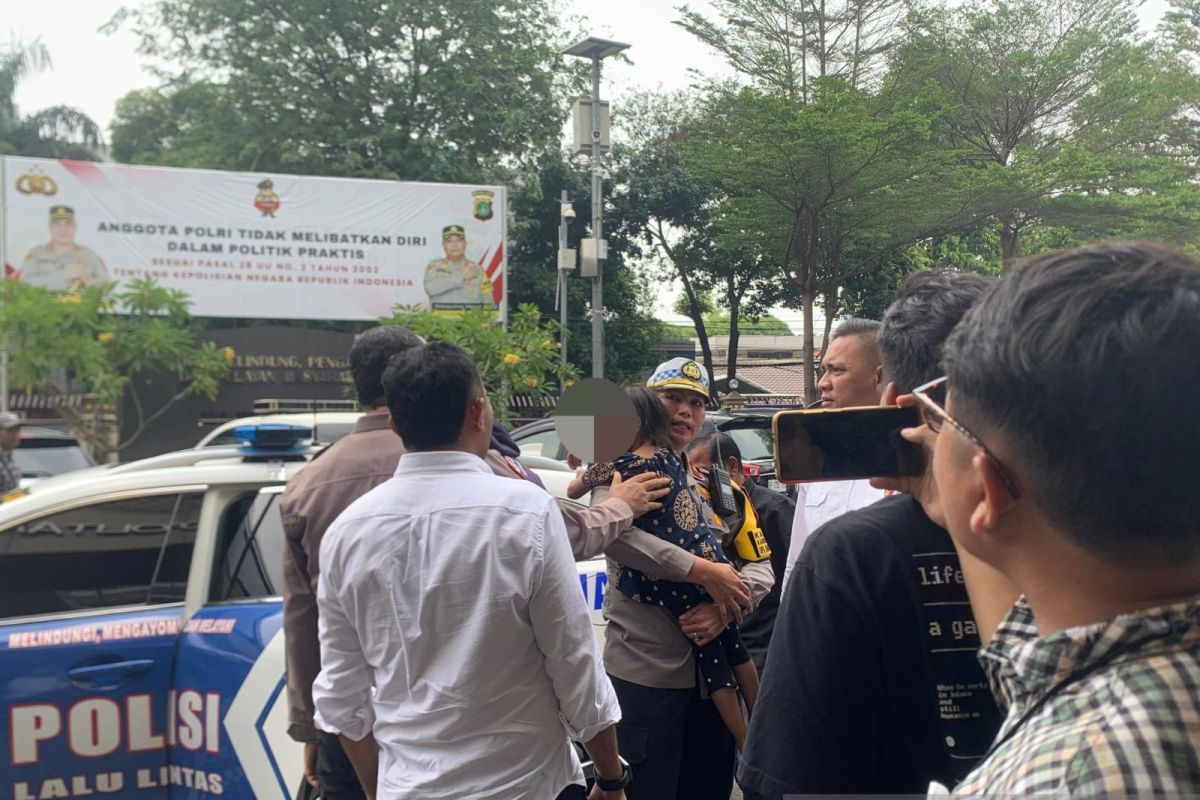 Orang tua korban kasus penyanderaan di Pejaten Jaksel melapor ke Polres Jaktim