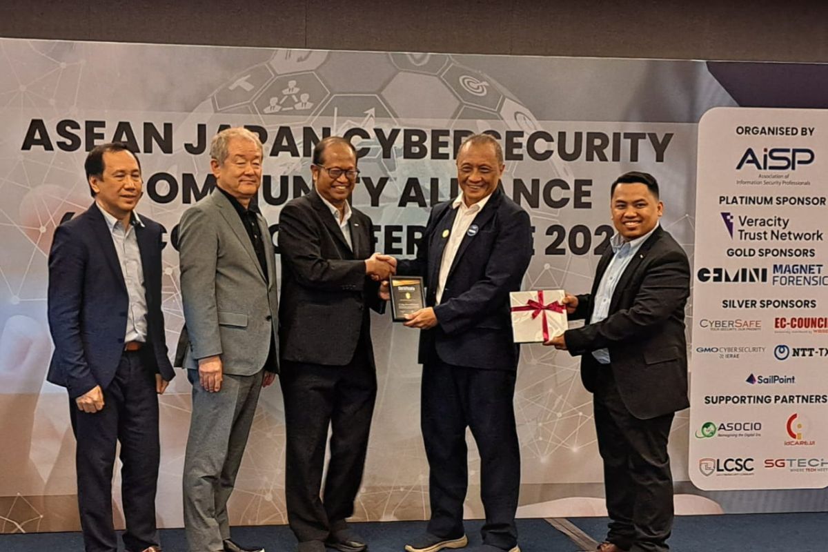 Guru besar FTUI raih penghargaan ASEAN-Japan Cybersecurity Community