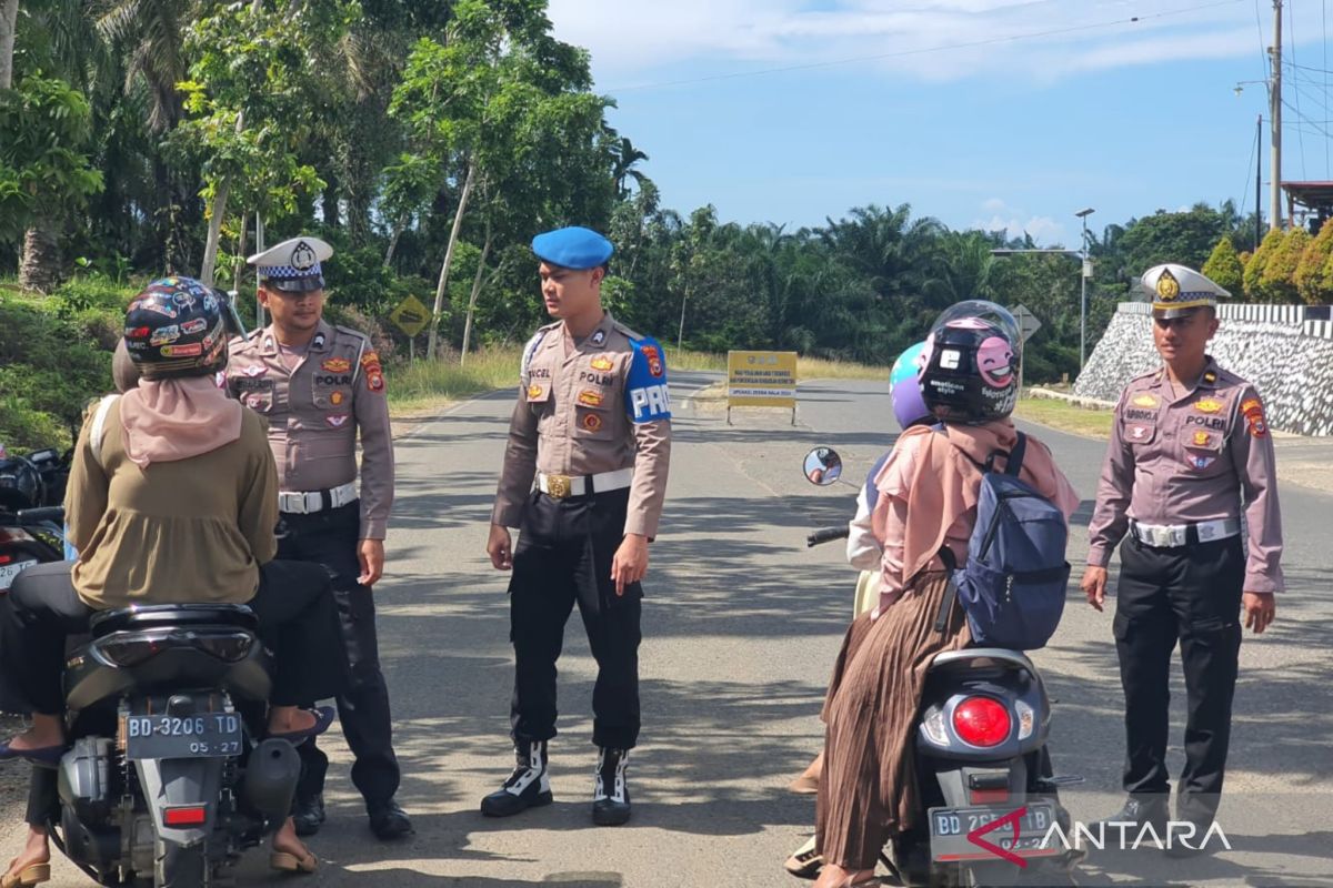 Polres Mukomuko tilang 450 kendaraan pada Operasi Zebra 2024