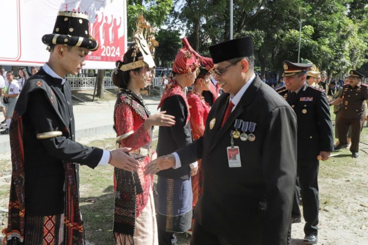 Hari Sumpah Pemuda di Pematangsiantar, begini tampilan delapan pasang pemuda