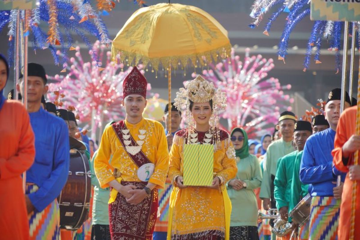 Tim Bank Kalbar raih juara II Festival Arakan Pengantin 2024