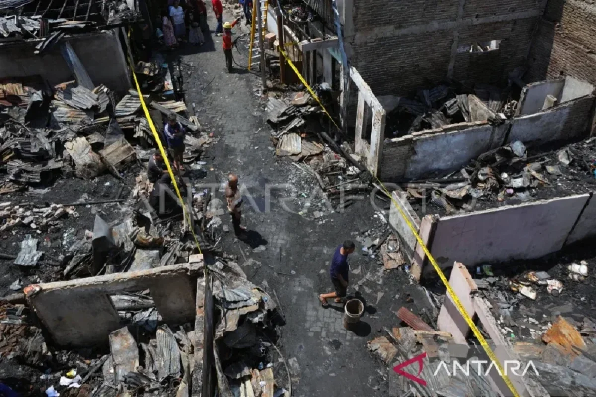 Kebakaran hanguskan 33 unit rumah di Makassar