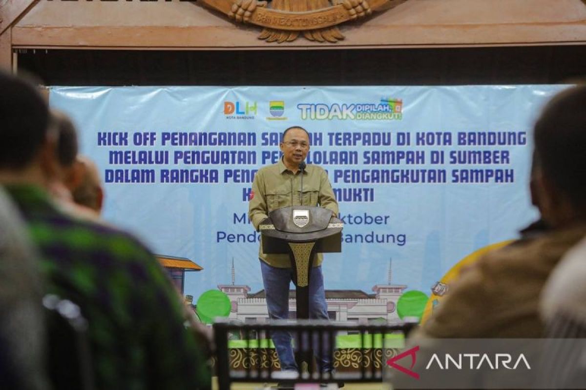 Pemkot Bandung tetapkan kebijakan sampah yang tidak dipilah tidak akan diangkut petugas