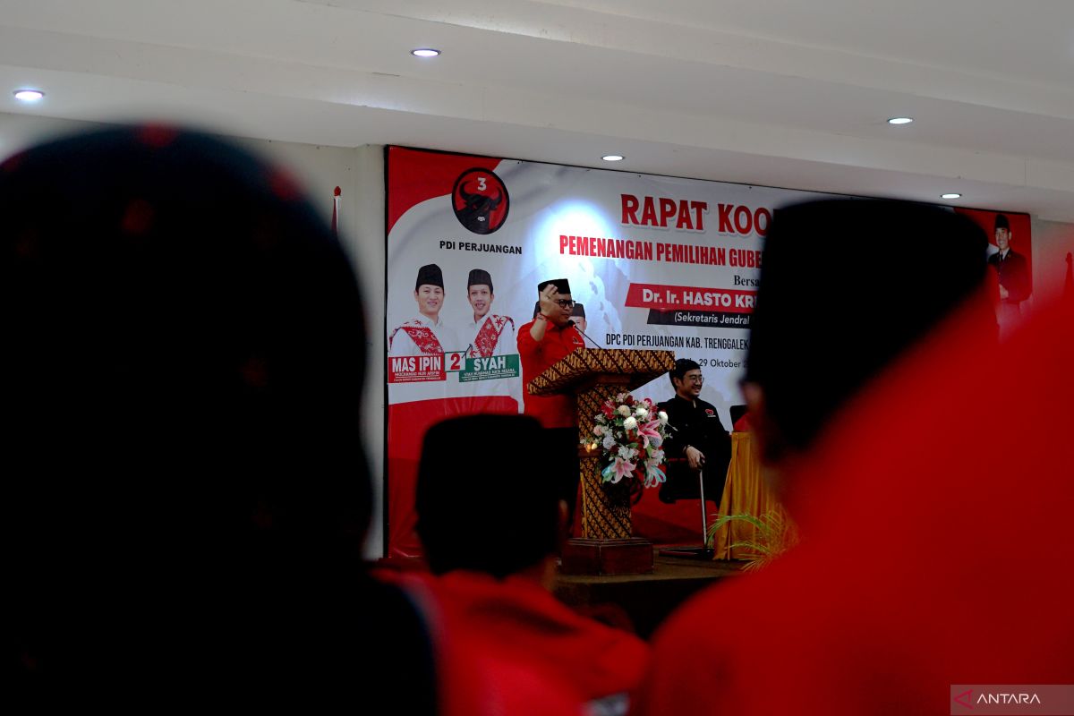 Hasto tegaskan fokus PDIP menangi Pilkada Jatim 2024