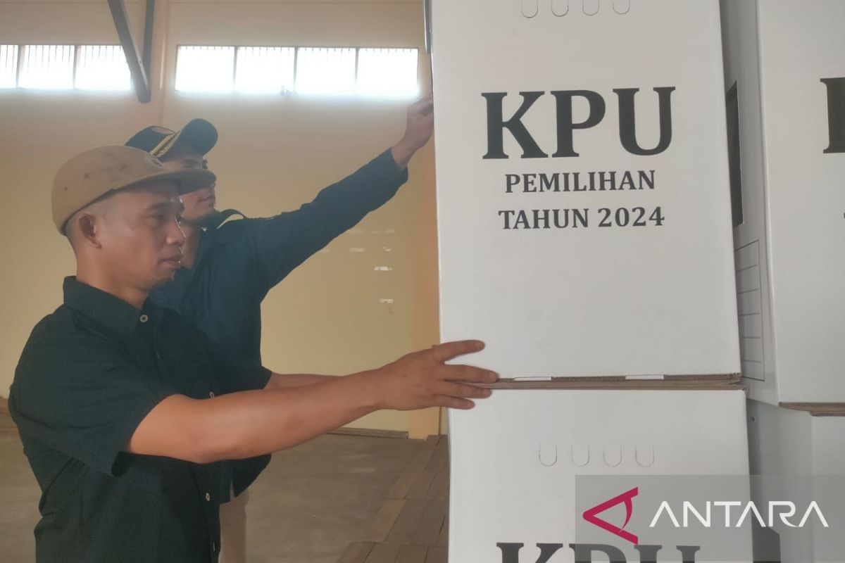 KPU Kota Singkawang terima sejumlah logistik pilkada