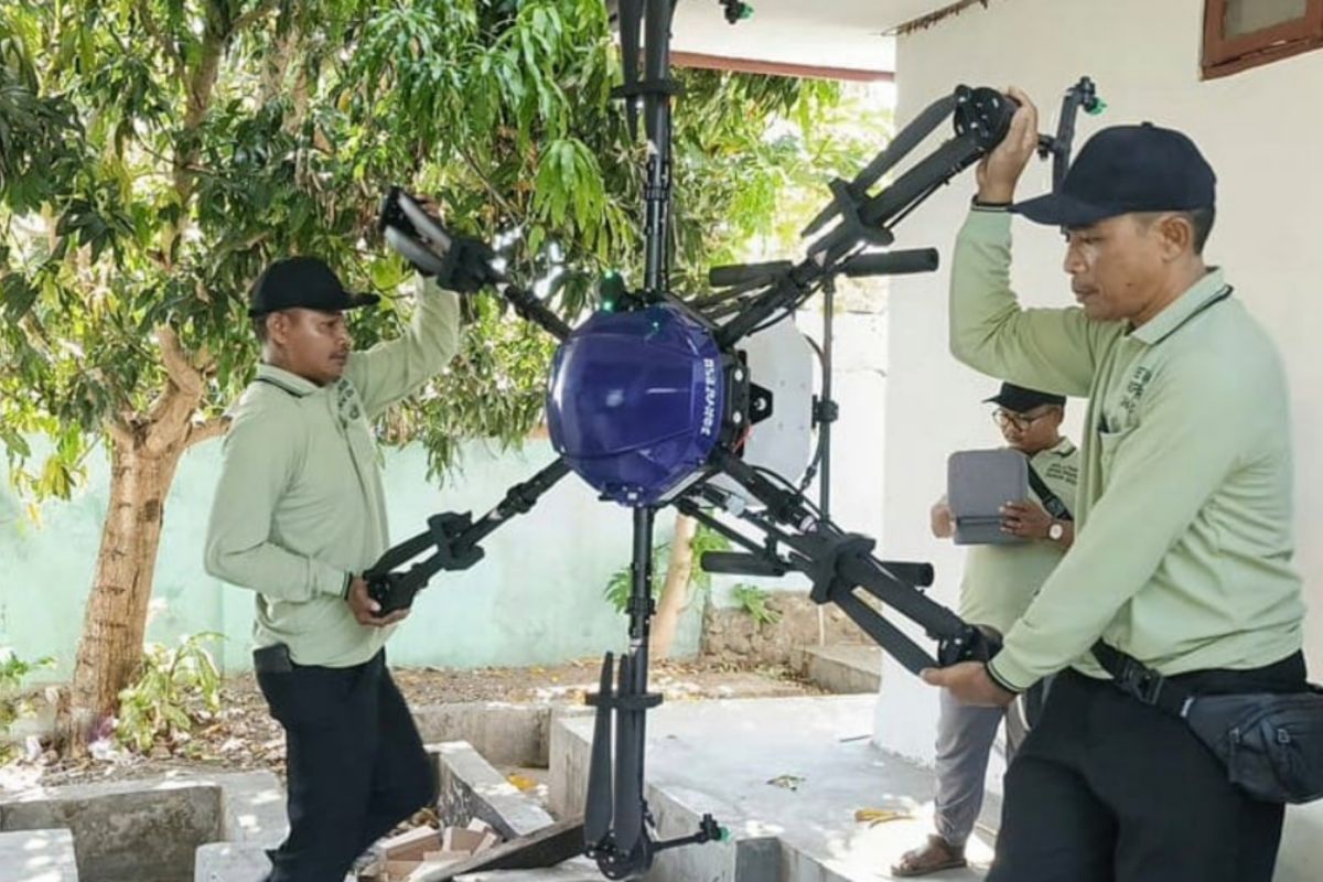 Pemkab Mabar latih penyuluh gunakan drone pertanian