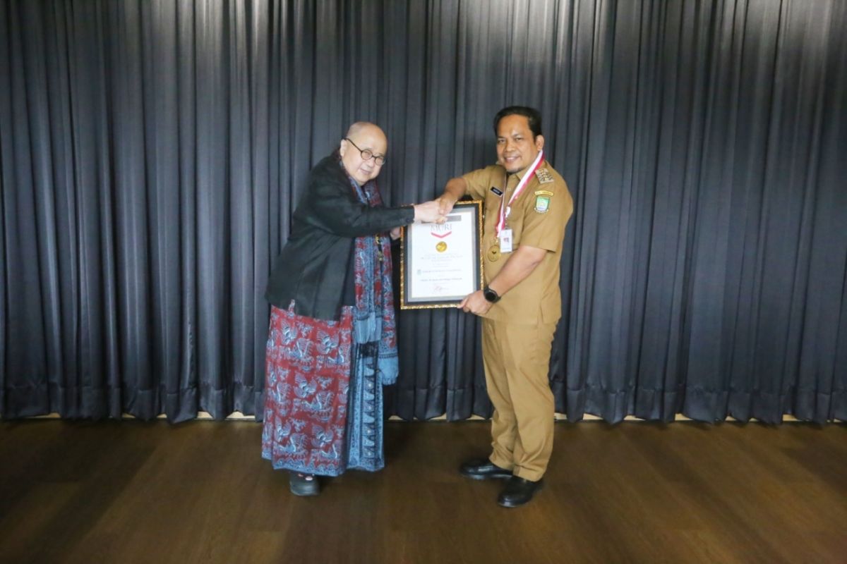 Wisuda akbar tahfidz pelajar di Kota Tangerang raih penghargaan MURI