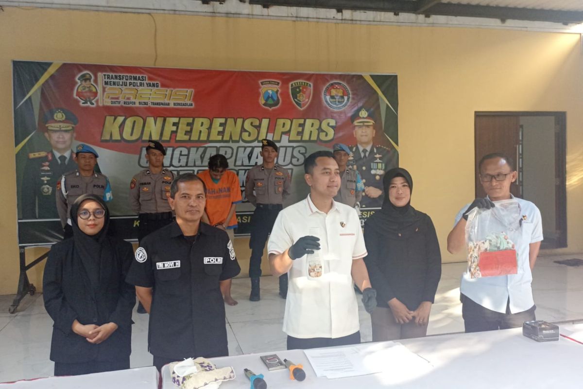 Polresta Sidoarjo tangkap pelaku persetubuhan di bawah umur