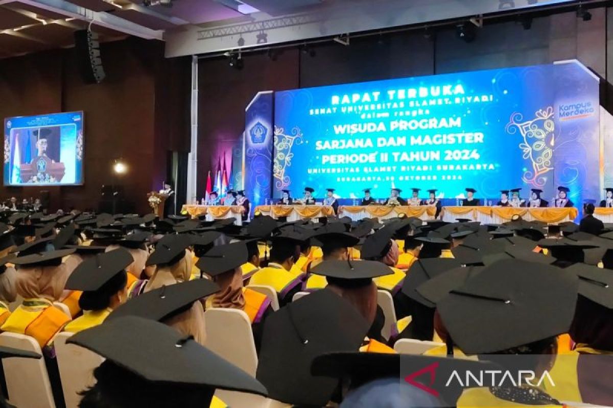 Rektor Unisri  soroti tantangan dunia kerja bagi lulusan baru