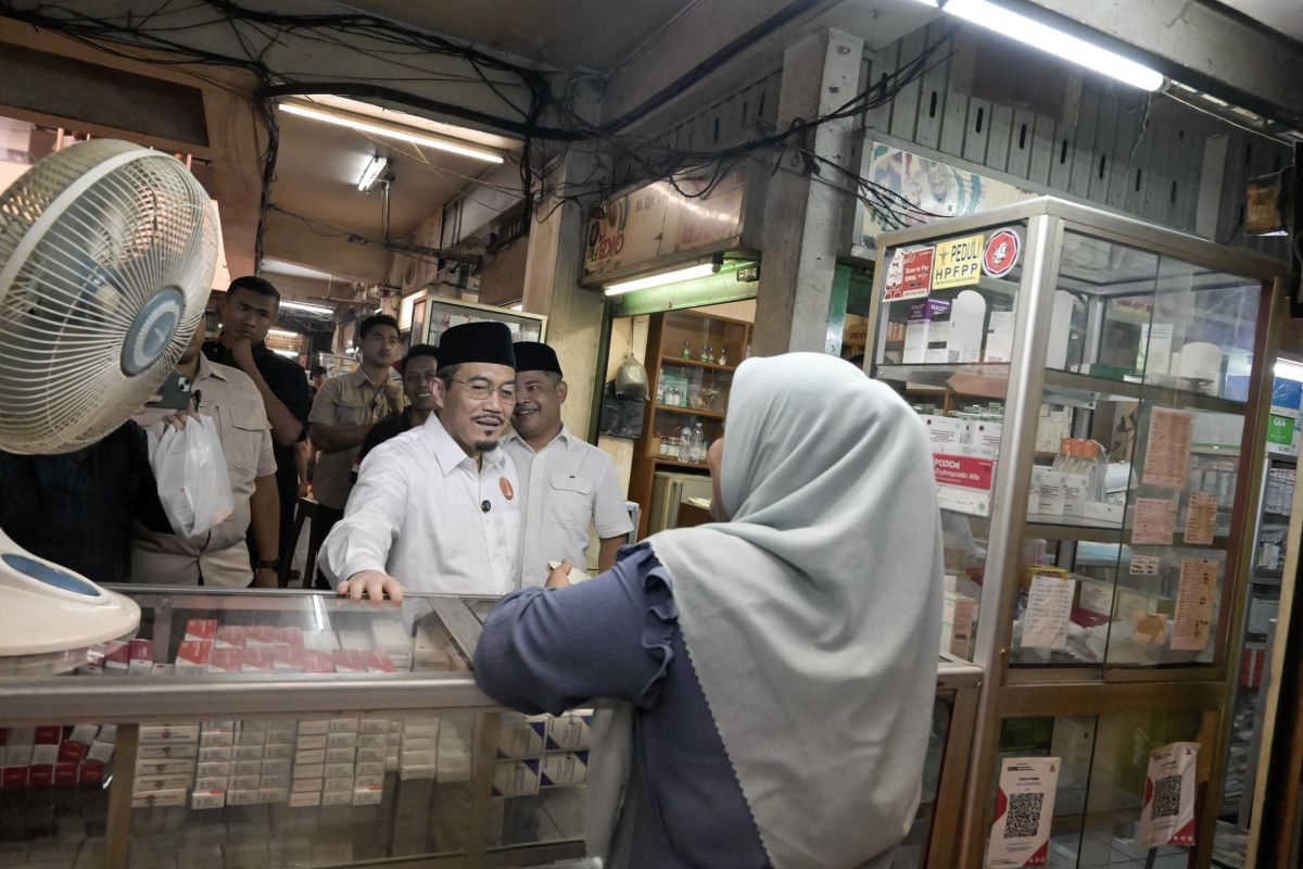 Suswono dorong penguatan UMKM farmasi di Pasar Pramuka