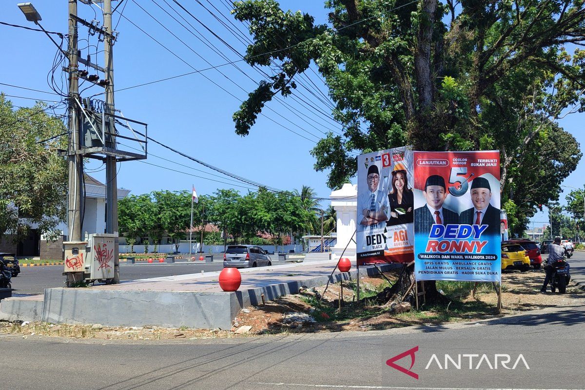 Ratusan APK melanggar aturan, Bawaslu Bengkulu beri waktu tiga hari untuk perbaikan