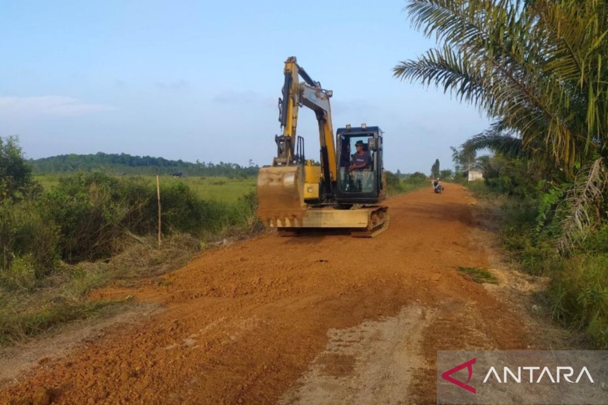 Sejak dipimpin Riza-Debby, Bangka Selatan konsisten bangun akses jalan petani