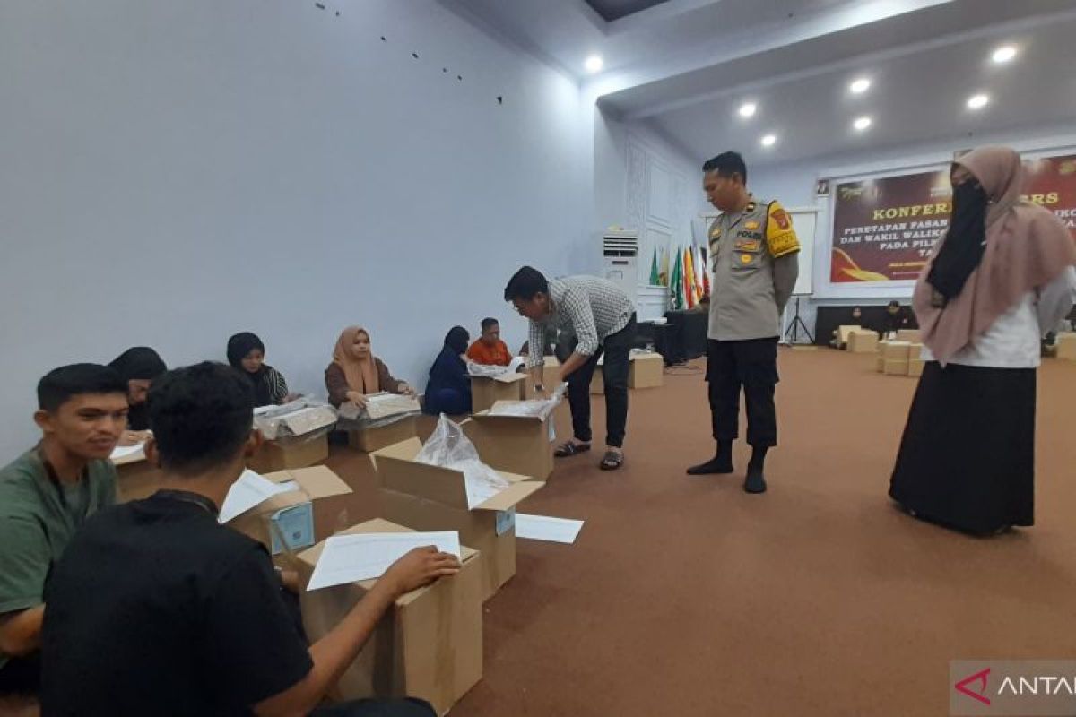 KPU Kota Gorontalo mulai lipat dan sortir surat suara