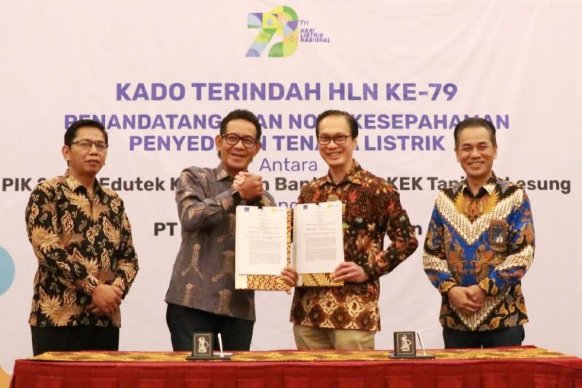 PLN teken tiga MoU penyediaan tenaga listrik di Banten